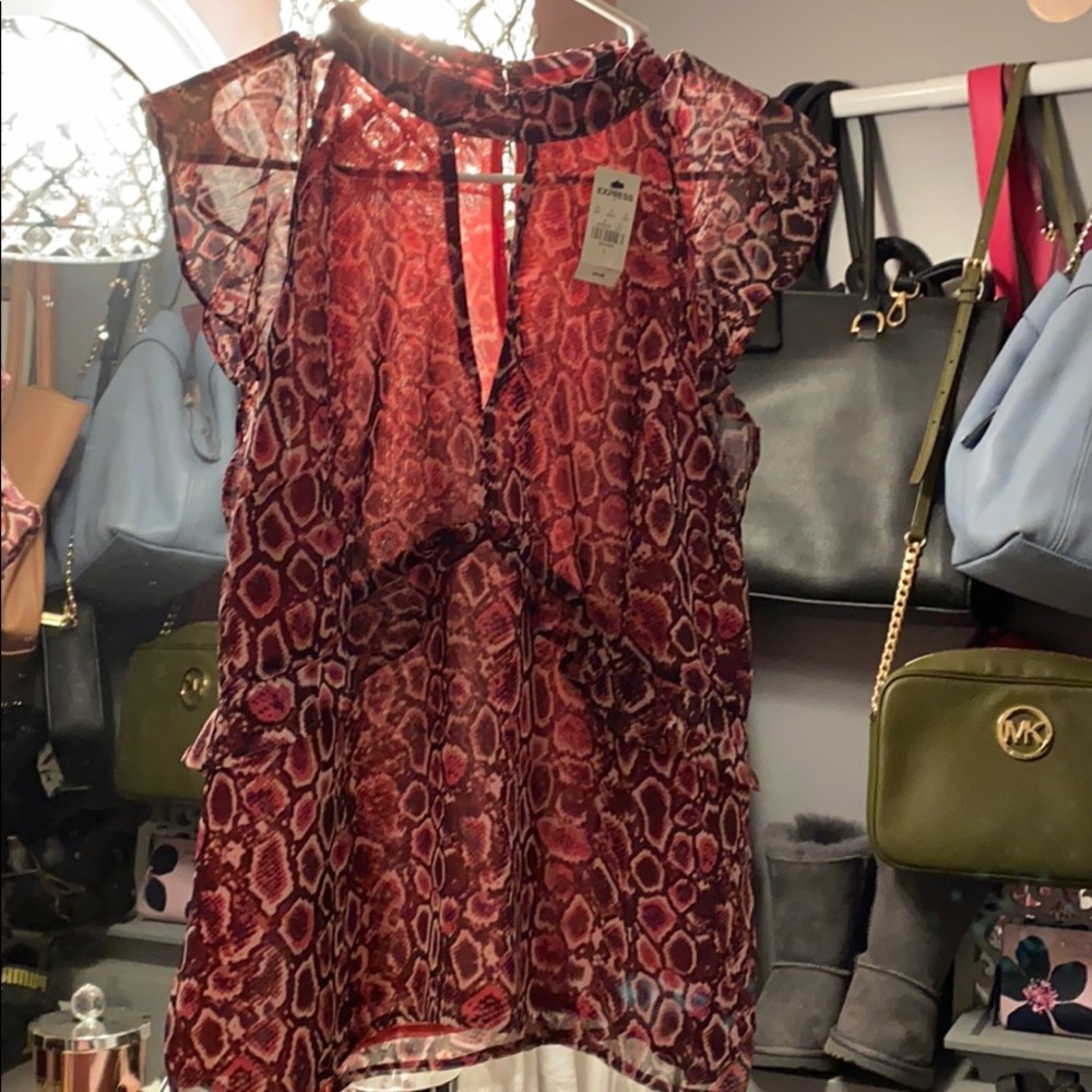 Express sheer tank